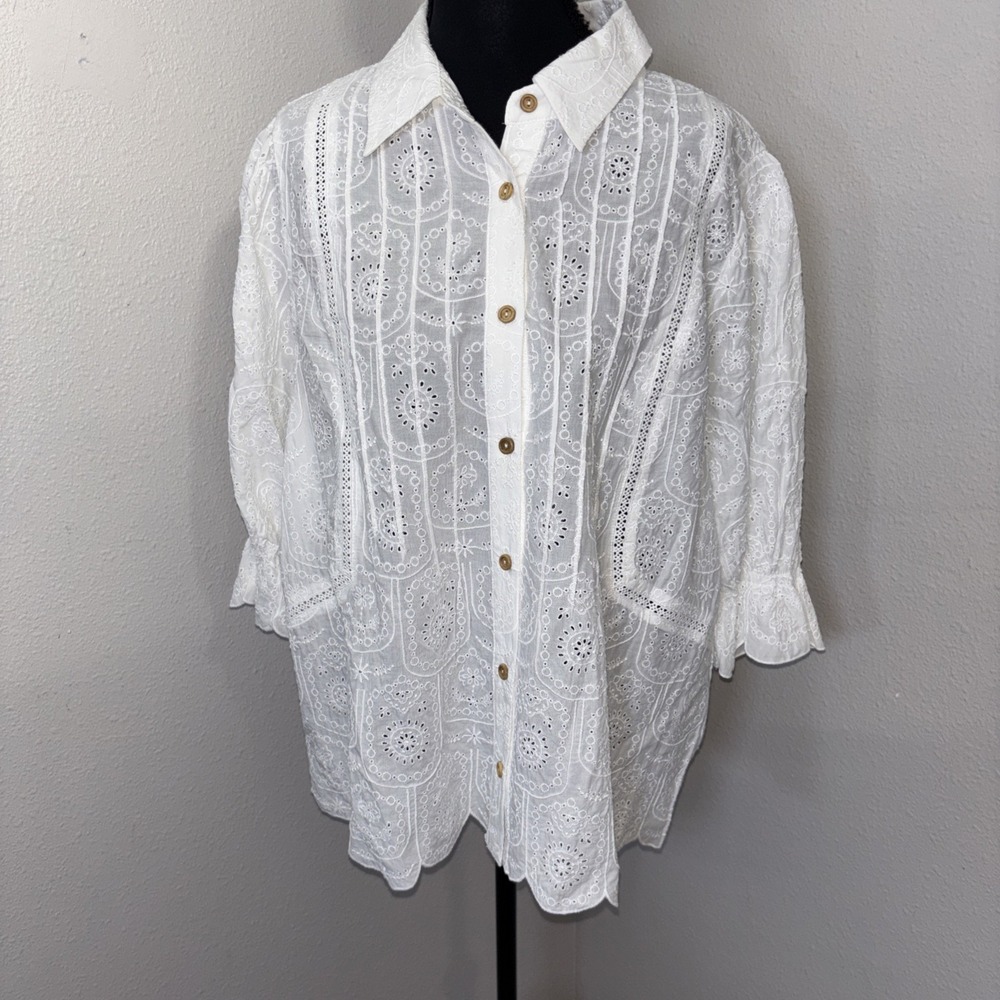 Democracy Blouse Women's 1X‎ White Embroidered Festival Cottage Fairycore Boho